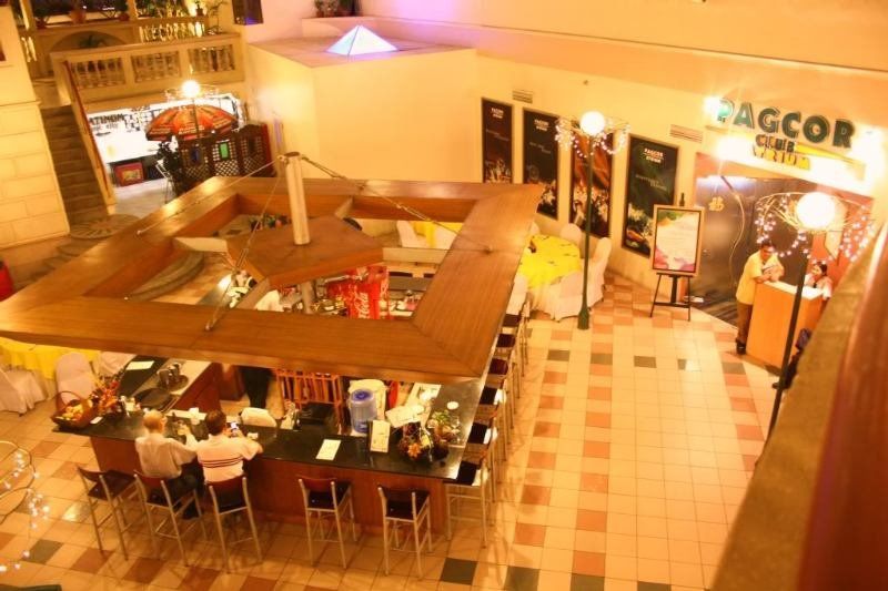 Atrium Hotel Pasay Exterior foto