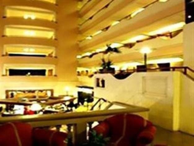 Atrium Hotel Pasay Exterior foto