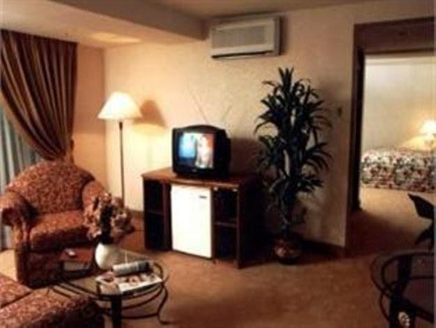 Atrium Hotel Pasay Exterior foto